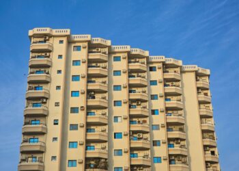 Wohnen in Dubai: Elektro & Handwerker für Auswanderer